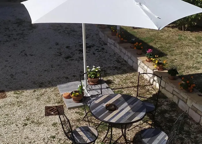 Cortile Nel Conero *